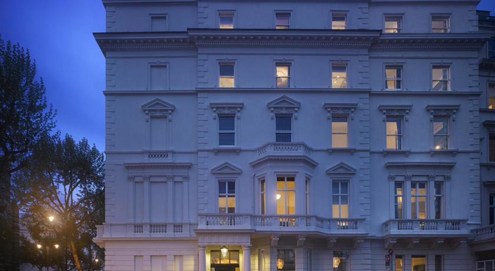 HOTEL ADRIA BOUTIQUE | ⋆⋆⋆⋆⋆ | LONDON, UNITED KINGDOM | SEASON DEALS FROM  £241